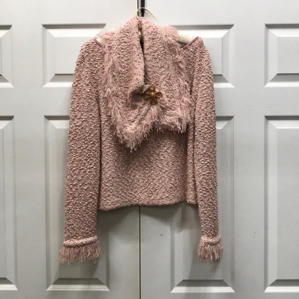 St. John Collection Sweater/Scarf